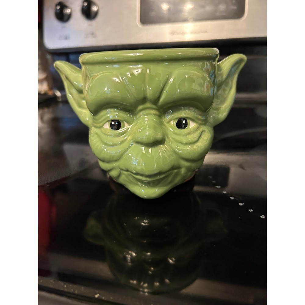 Star Wars Yoda 3D Sculpted Ceramic Coffee Mug Galerie Green Jedi Master